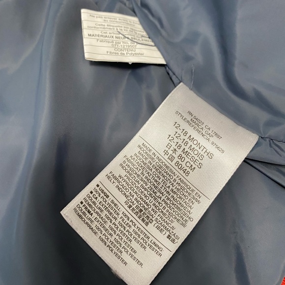 Gap Toddler’s Puffer Vest (12-18M) - Picture 6 of 6